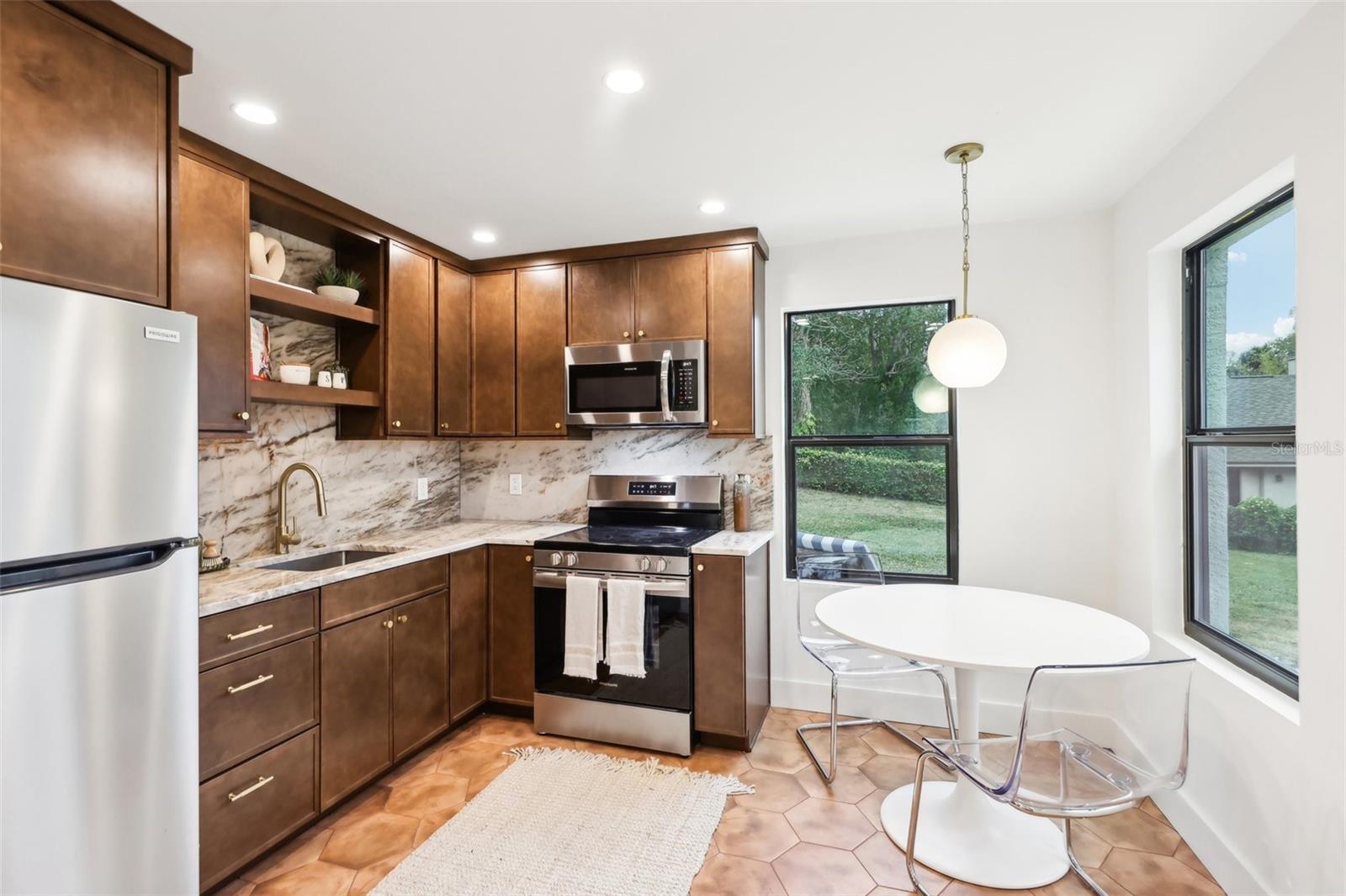 317 HERMITS TRL, ALTAMONTE SPRINGS, FL, 32701