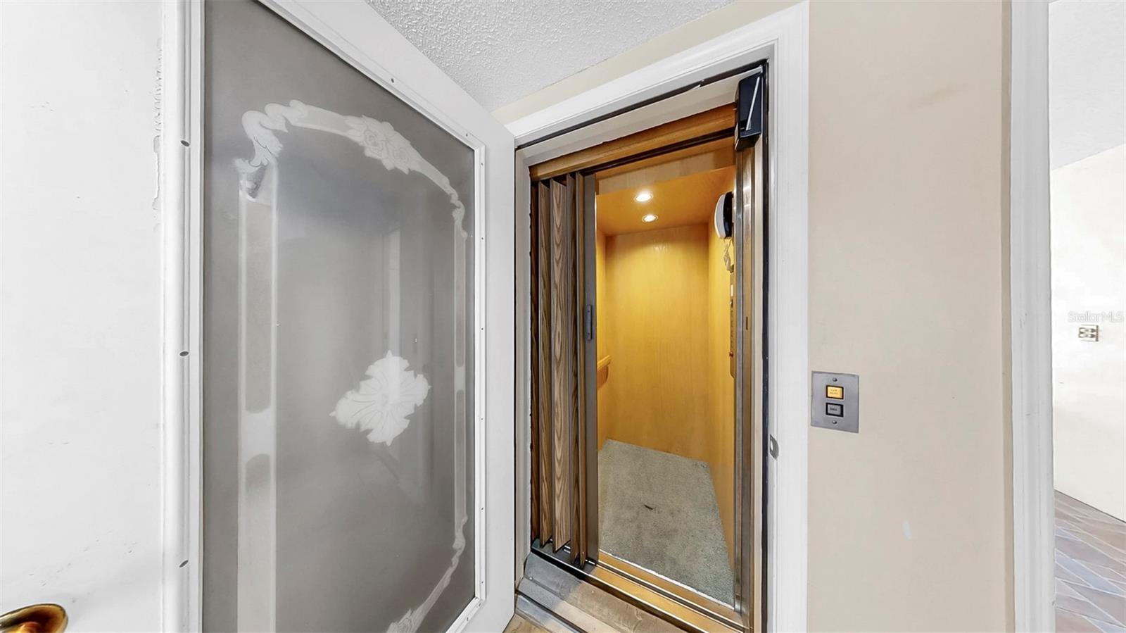 443 PINELLAS BAYWAY S #105, TIERRA VERDE, FL, 33715