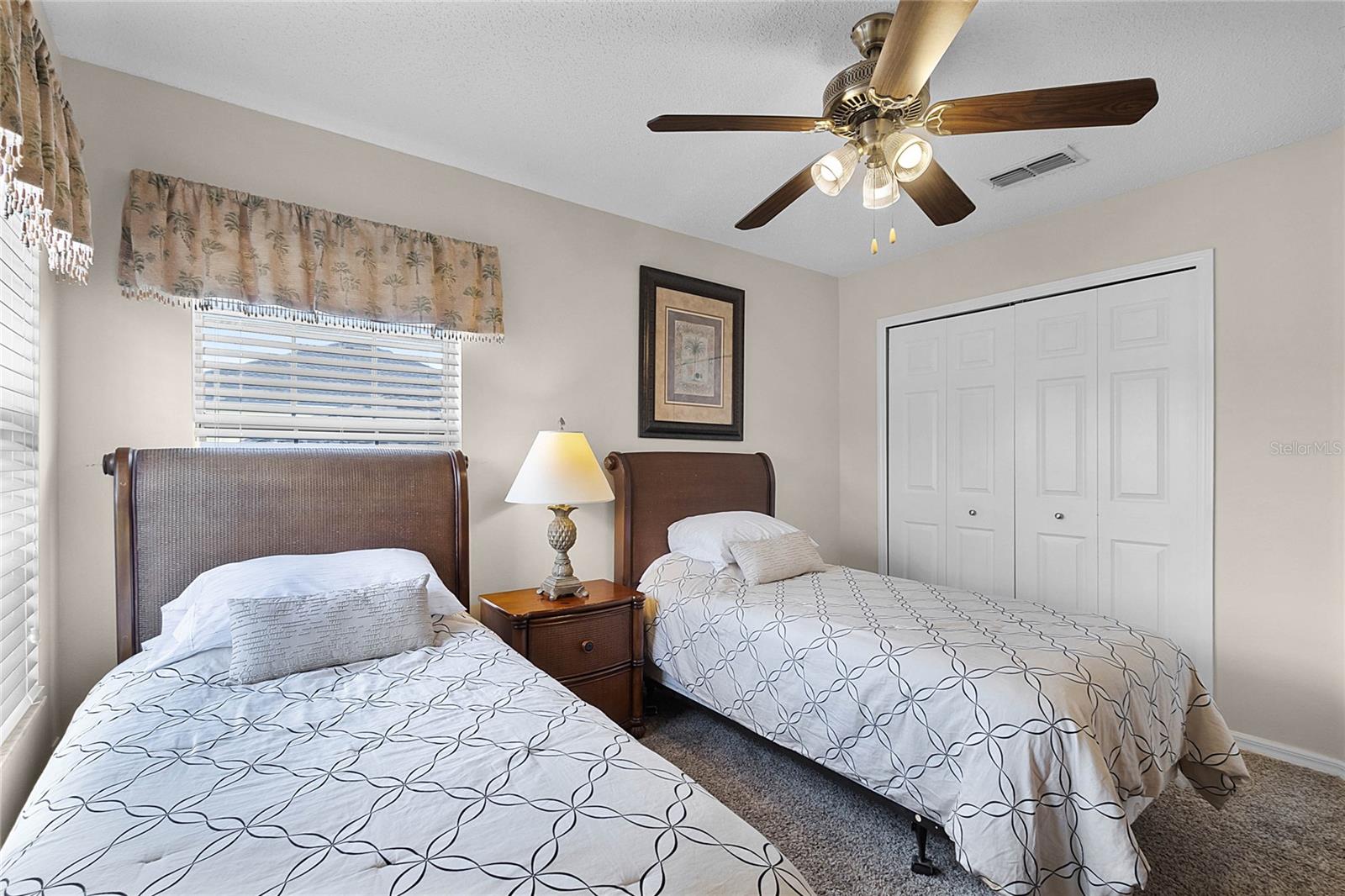 8614 LA ISLA DR, KISSIMMEE, FL, 34747