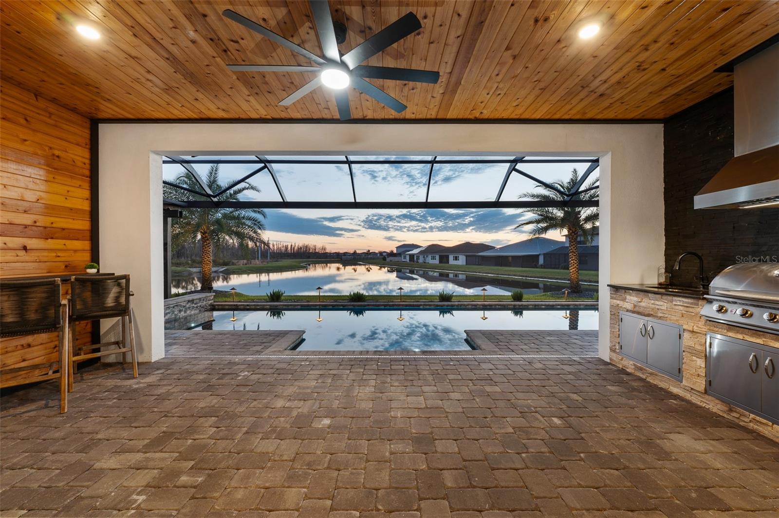 8621 IVY STARK BLVD, WESLEY CHAPEL, FL, 33545