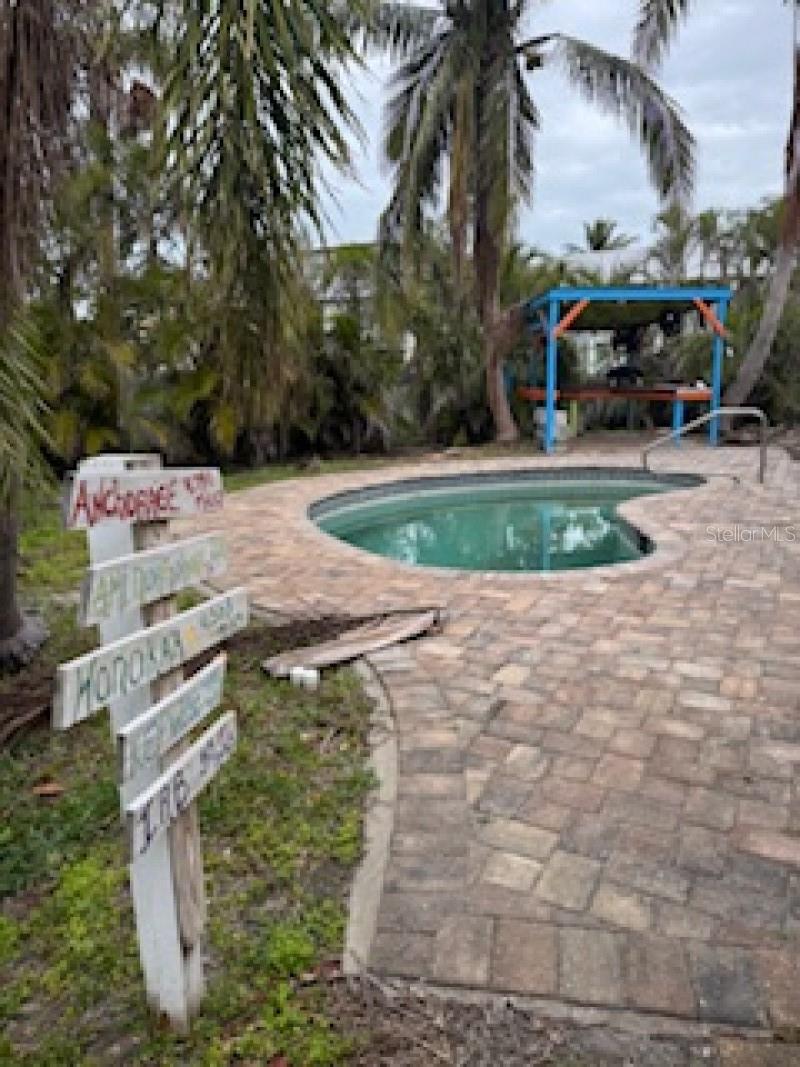 408 CLARK LN, HOLMES BEACH, FL, 34217