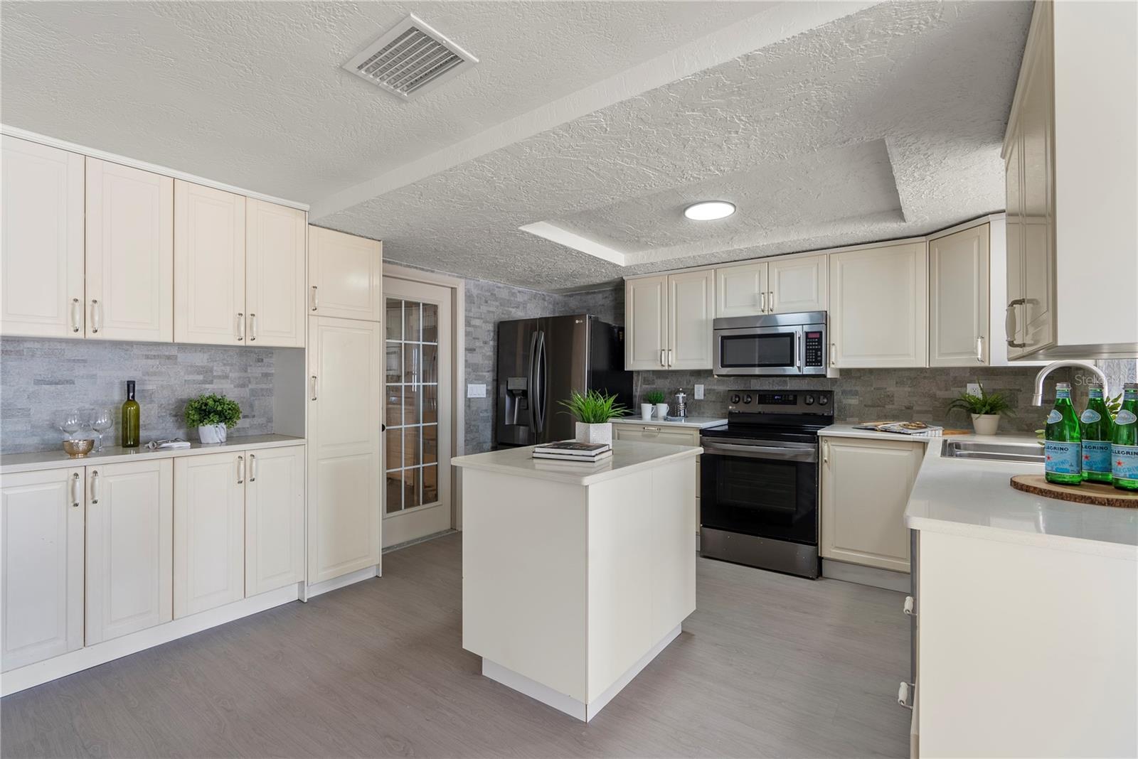 3551 JACKSON DR, HOLIDAY, FL, 34691