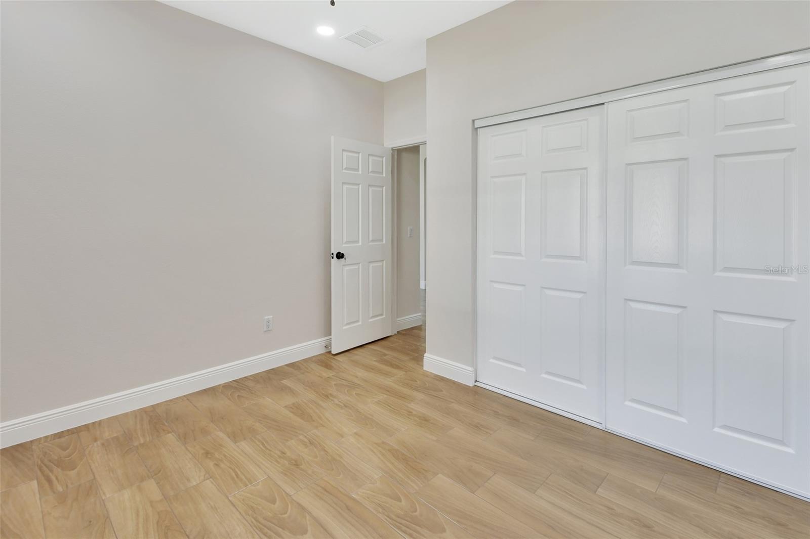 731 E COX ST, DELAND, FL, 32724