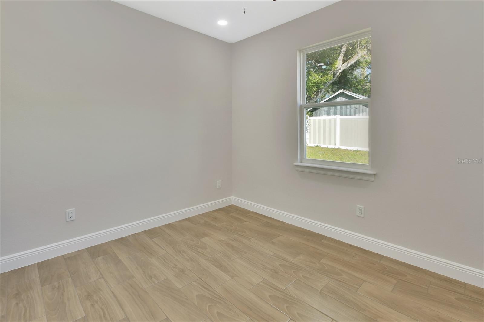 731 E COX ST, DELAND, FL, 32724