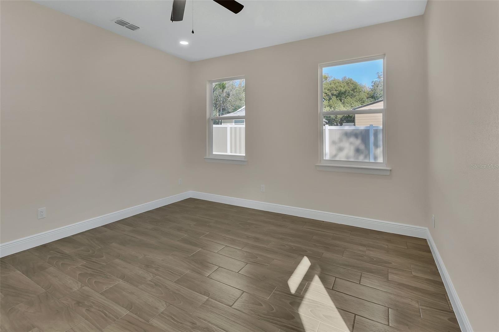 731 E COX ST, DELAND, FL, 32724