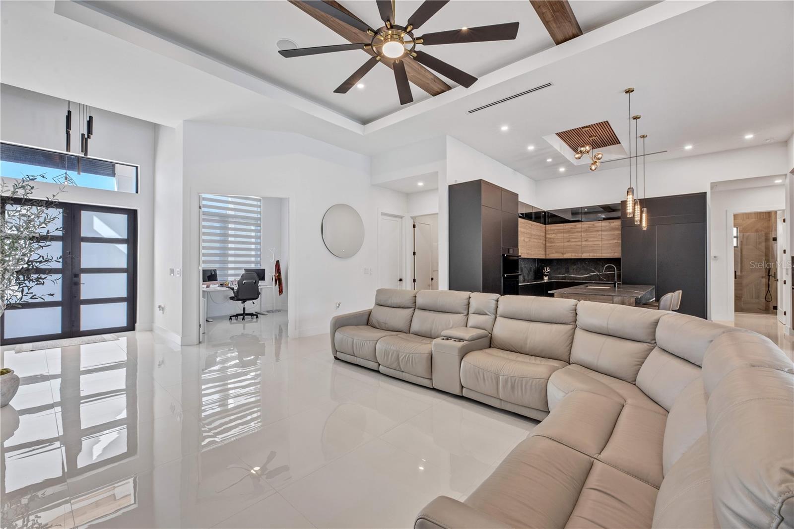 3813 SW 3RD ST, CAPE CORAL, FL, 33991