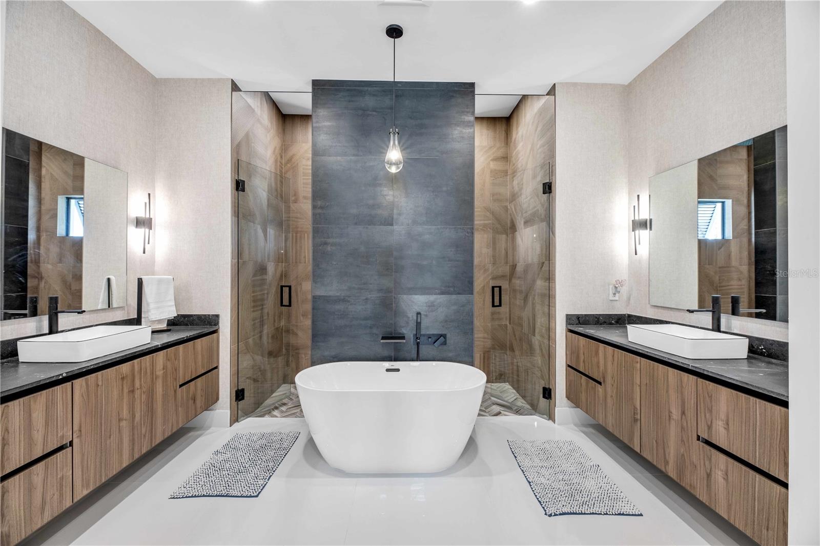 3813 SW 3RD ST, CAPE CORAL, FL, 33991