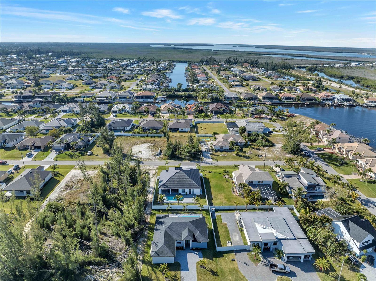 3813 SW 3RD ST, CAPE CORAL, FL, 33991