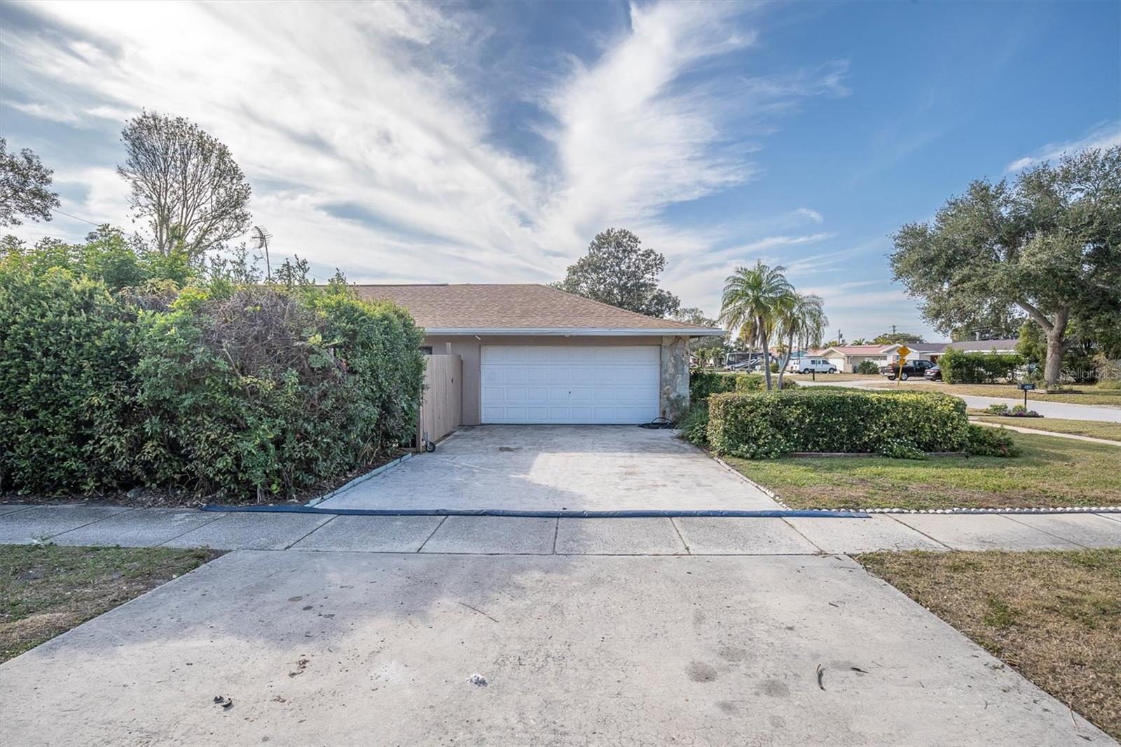 14022 PASSAGE WAY, SEMINOLE, FL, 33776