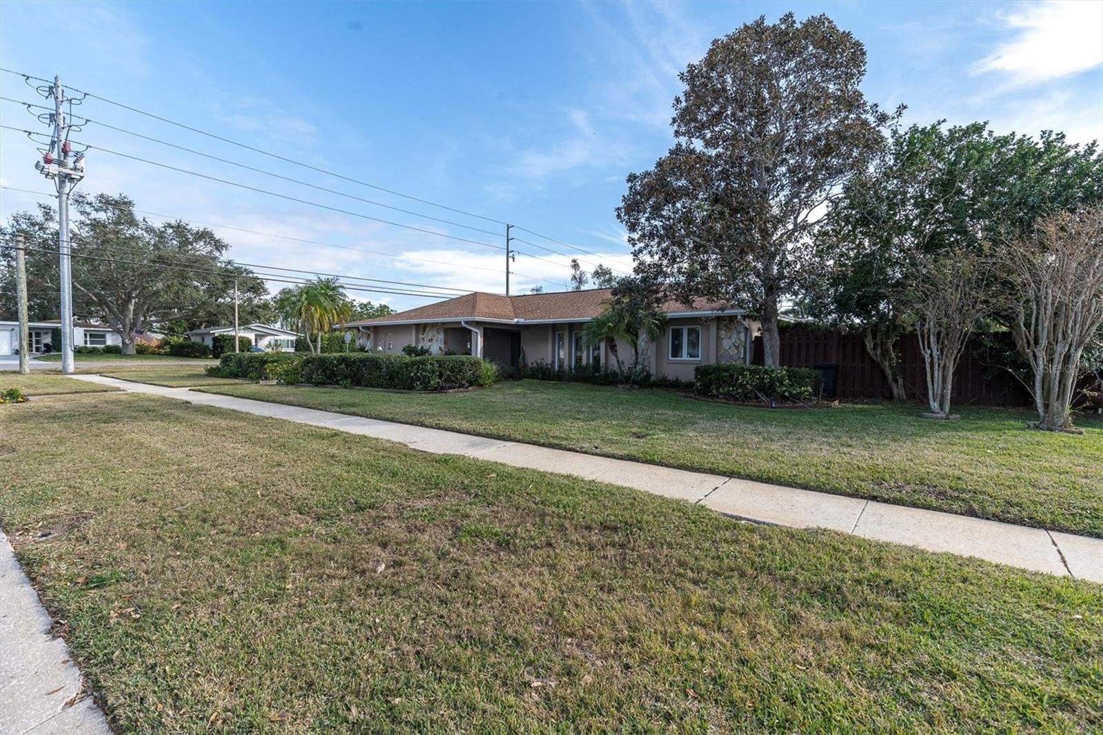 14022 PASSAGE WAY, SEMINOLE, FL, 33776