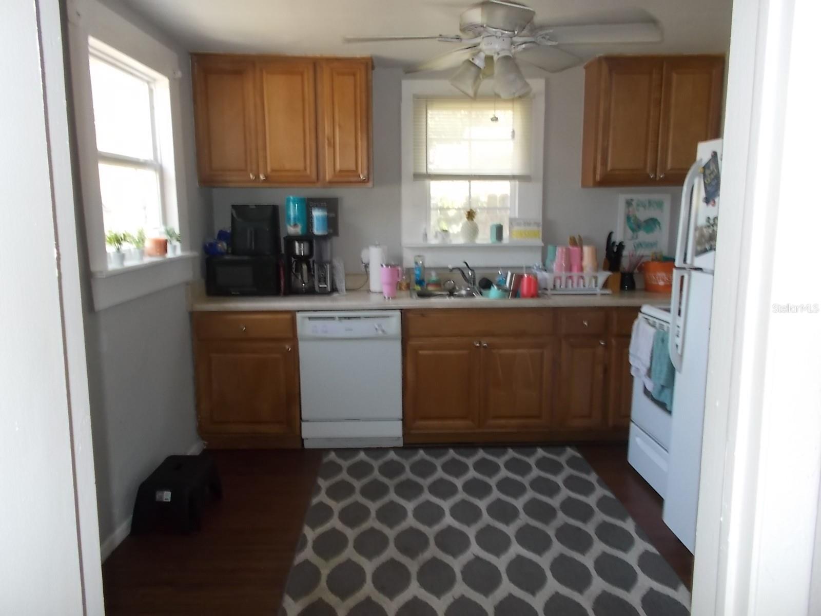 5827 39TH ST N, ST PETERSBURG, FL, 33741