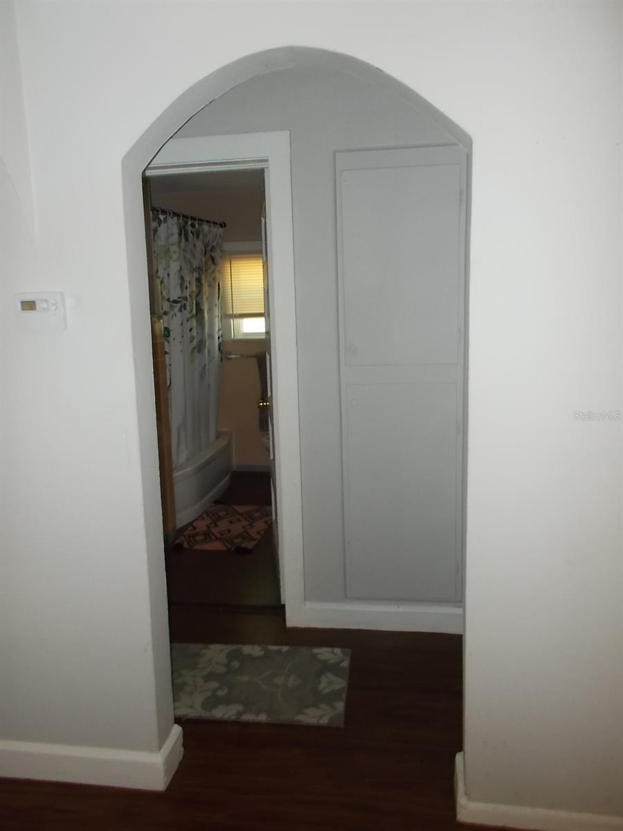 5827 39TH ST N, ST PETERSBURG, FL, 33741