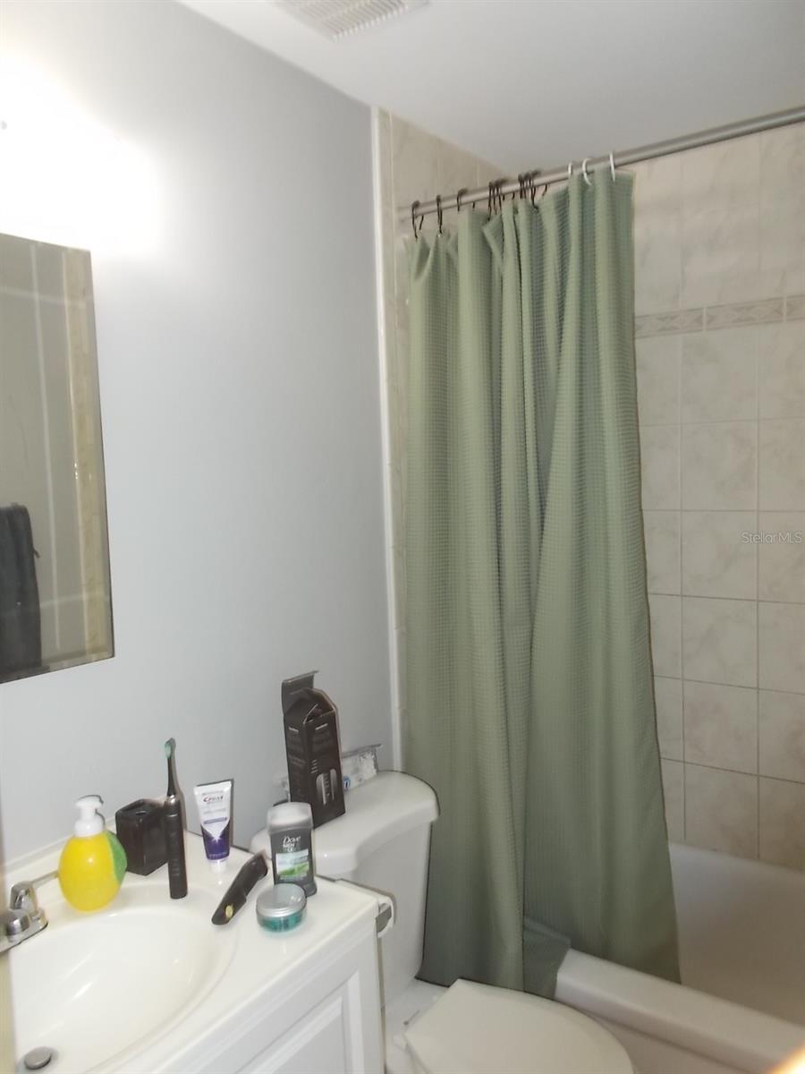 5827 39TH ST N, ST PETERSBURG, FL, 33741