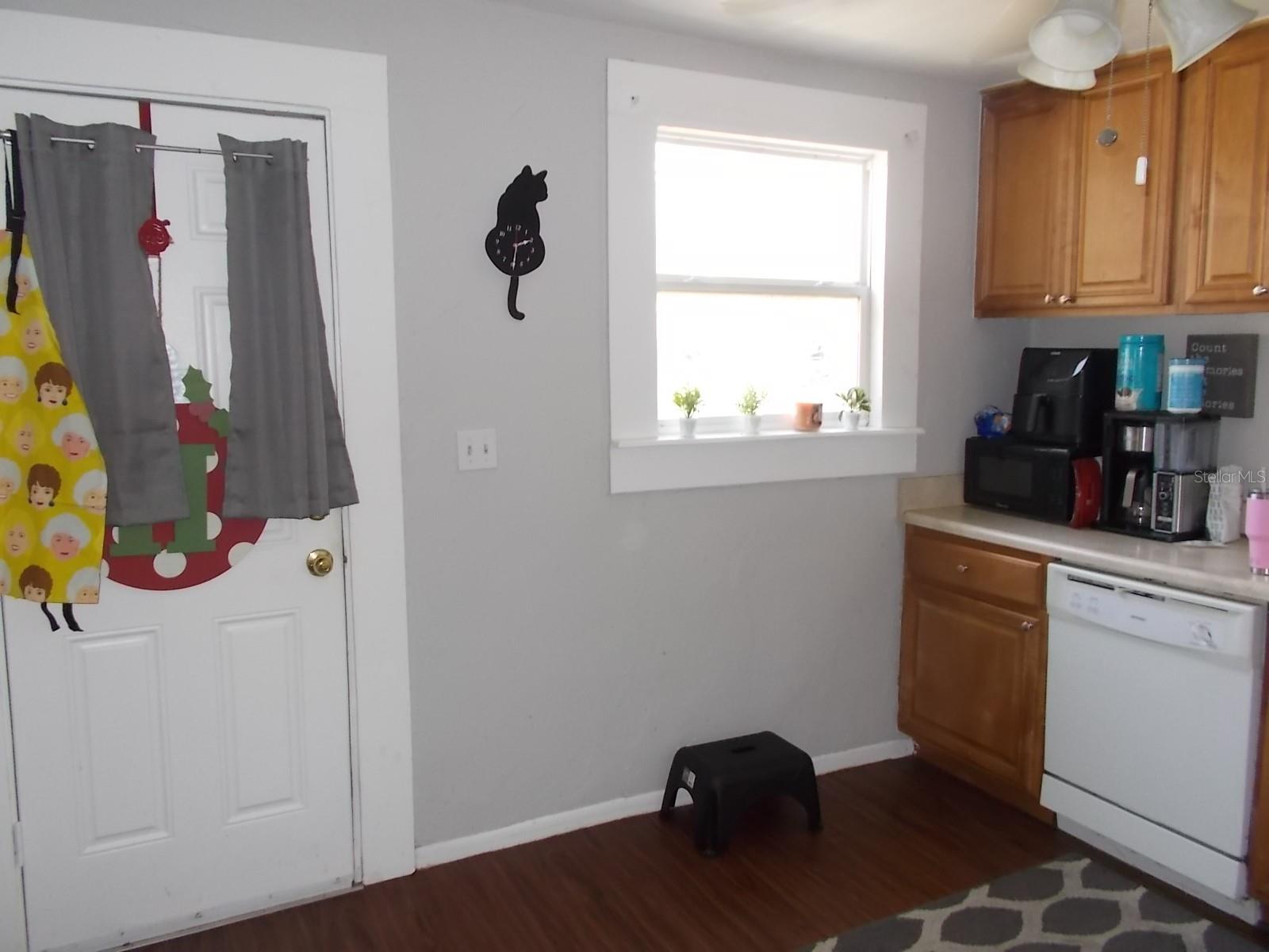 5827 39TH ST N, ST PETERSBURG, FL, 33741