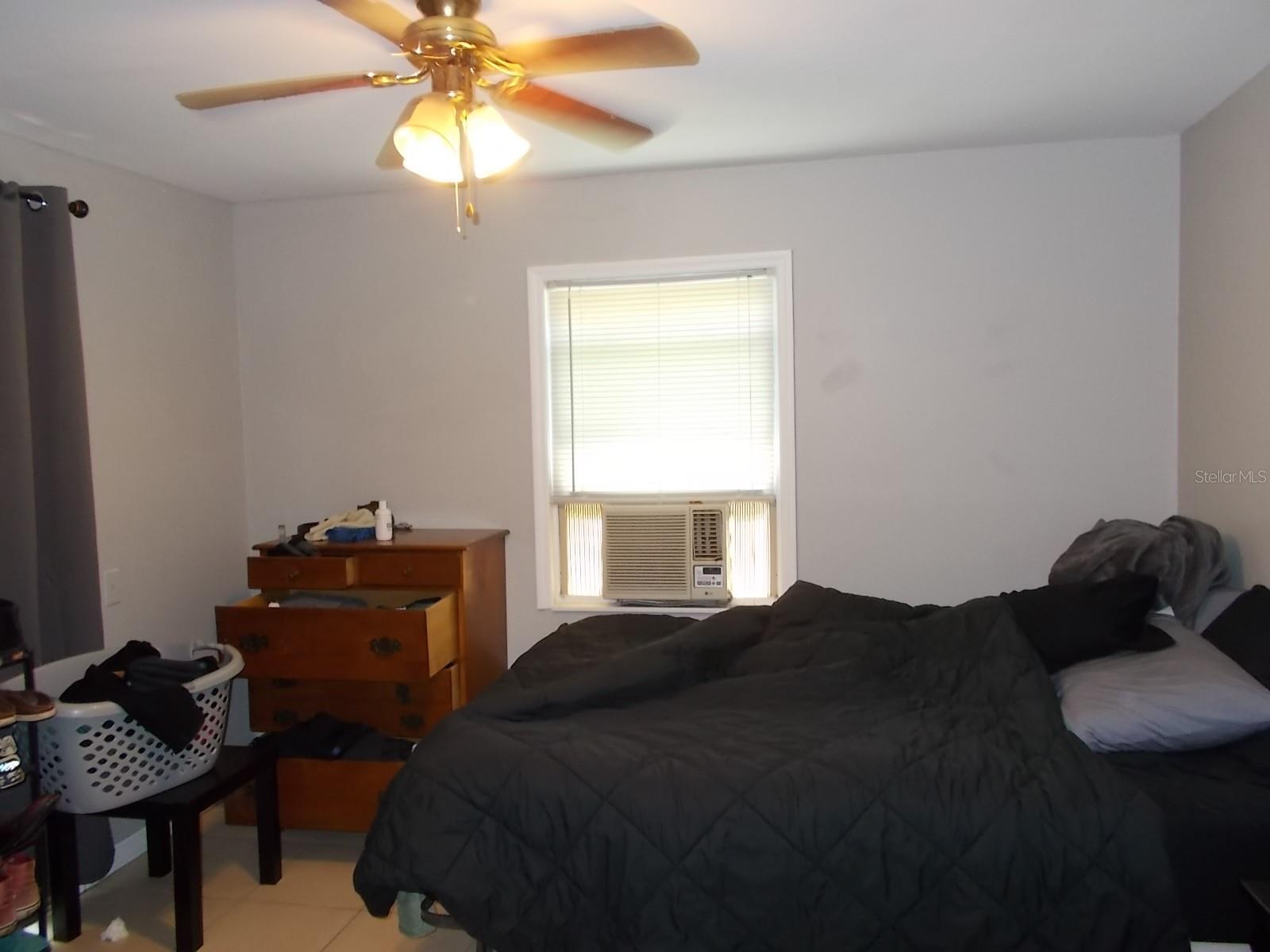 5827 39TH ST N, ST PETERSBURG, FL, 33741