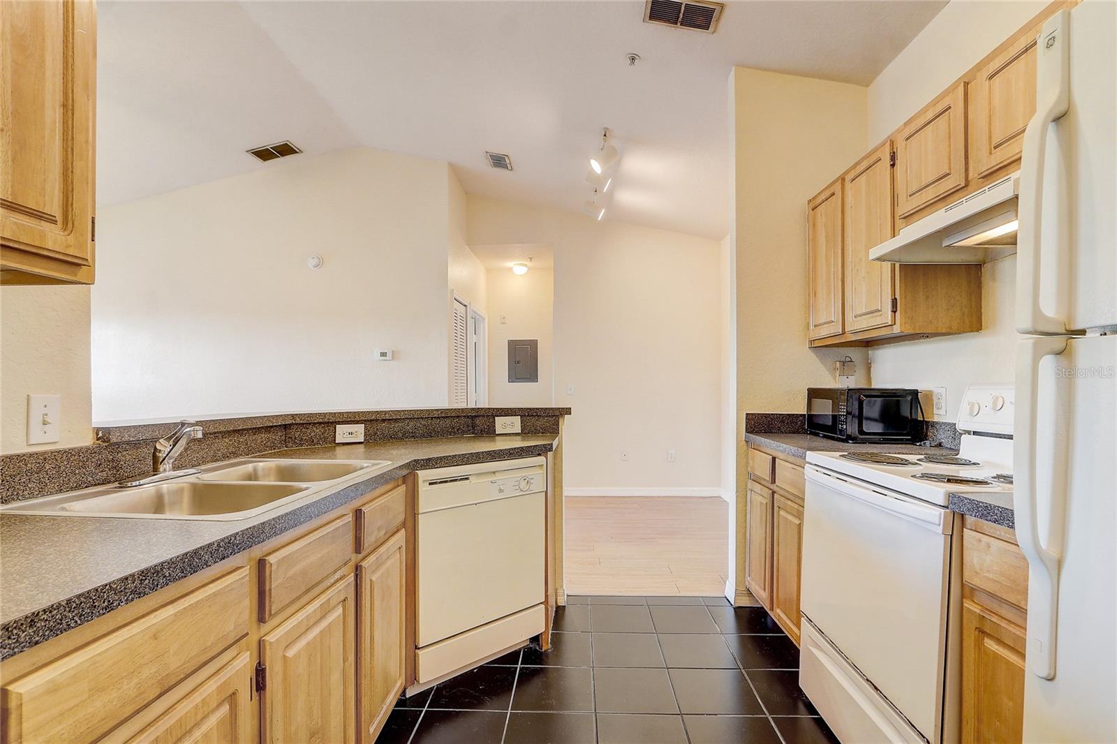 5961 WESTGATE DR #2034, ORLANDO, FL, 32835