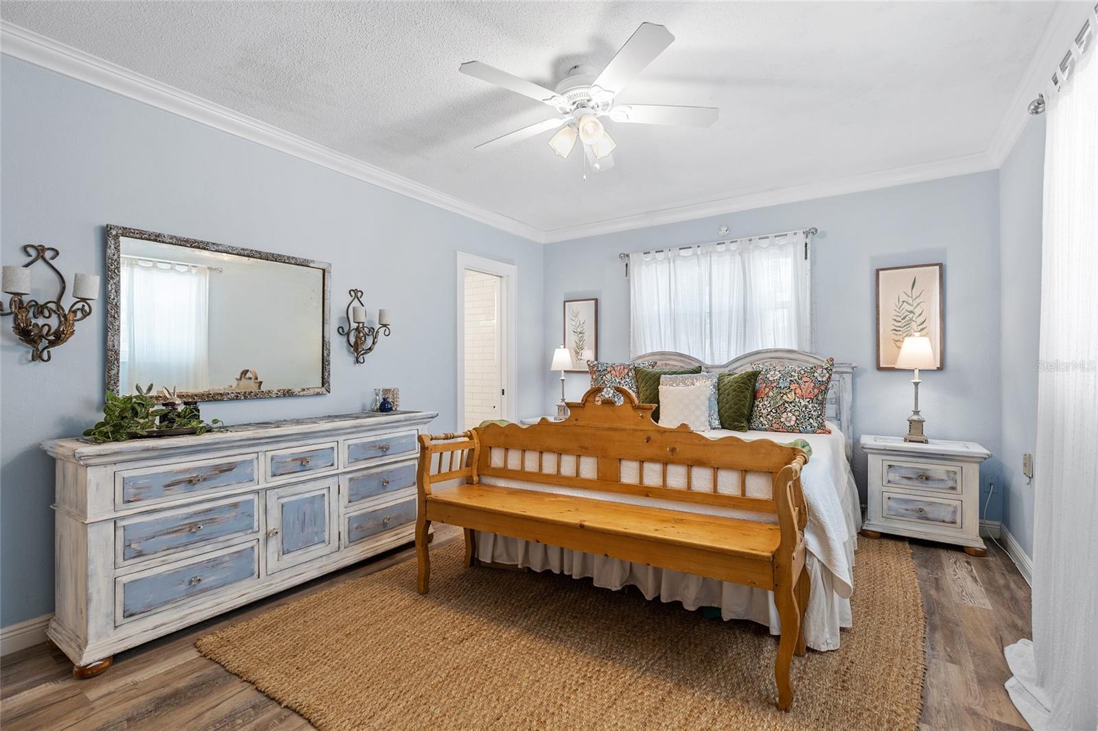 1330 SNELL ISLE BLVD NE #4, ST PETERSBURG, FL, 33704