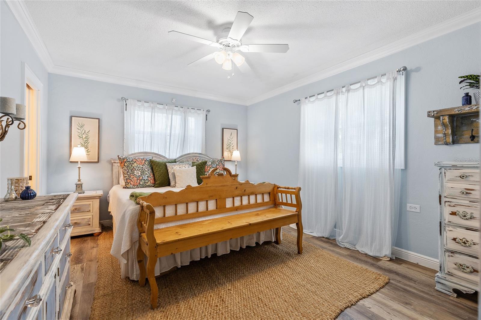 1330 SNELL ISLE BLVD NE #4, ST PETERSBURG, FL, 33704