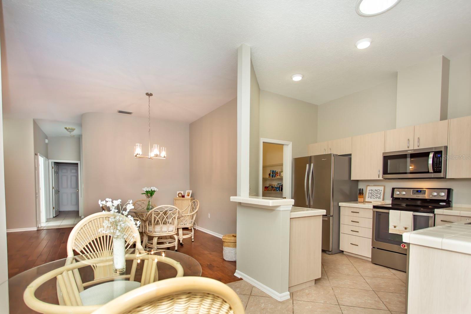 11612 FOXWORTH LN, NEW PORT RICHEY, FL, 34654