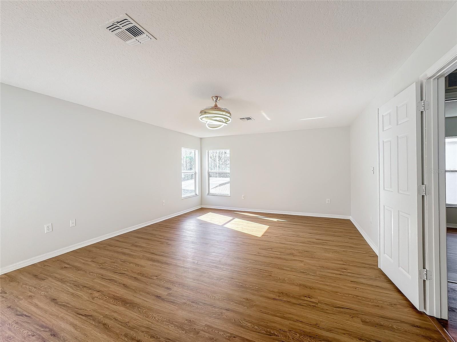 1176 LIBERTY HALL DR, KISSIMMEE, FL, 34746