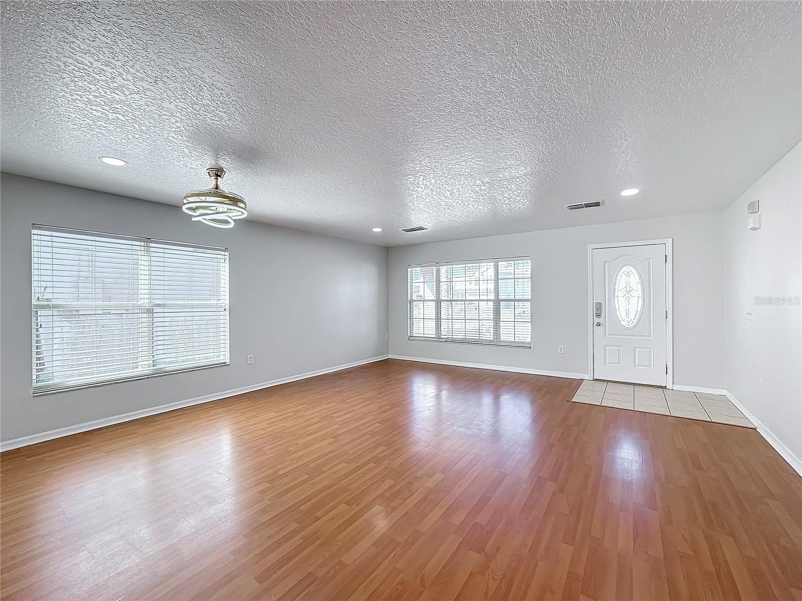 1176 LIBERTY HALL DR, KISSIMMEE, FL, 34746