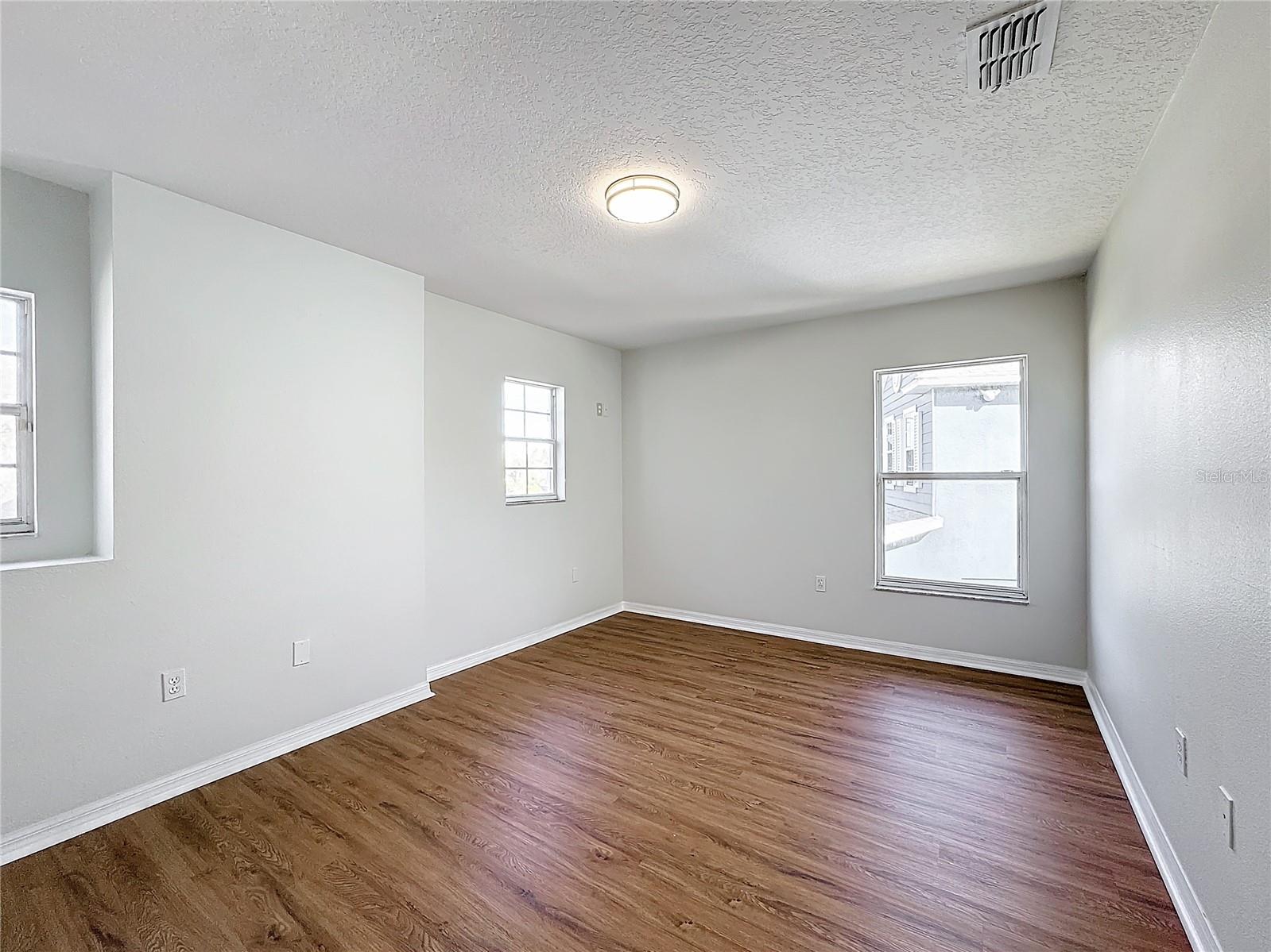 1176 LIBERTY HALL DR, KISSIMMEE, FL, 34746