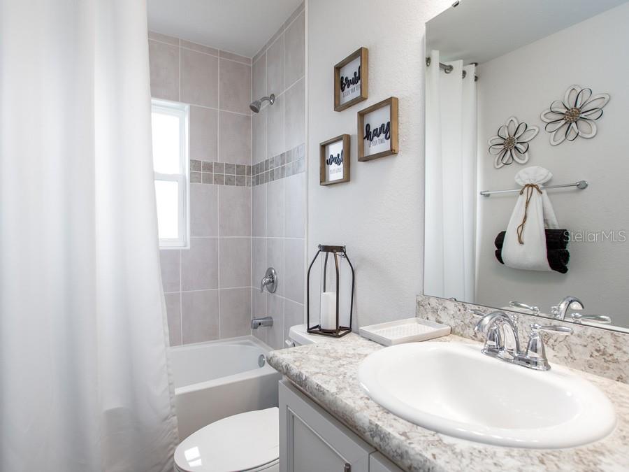 1135 ARUBA AVE, MULBERRY, FL, 33860