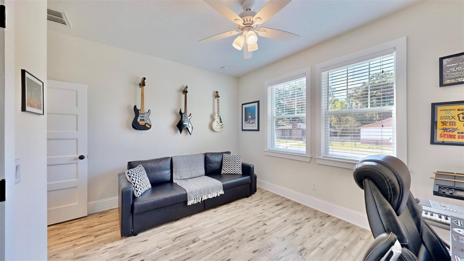 1518 E NORTH ST, TAMPA, FL, 33610