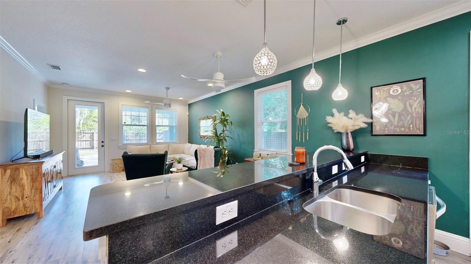 1518 E NORTH ST, TAMPA, FL, 33610