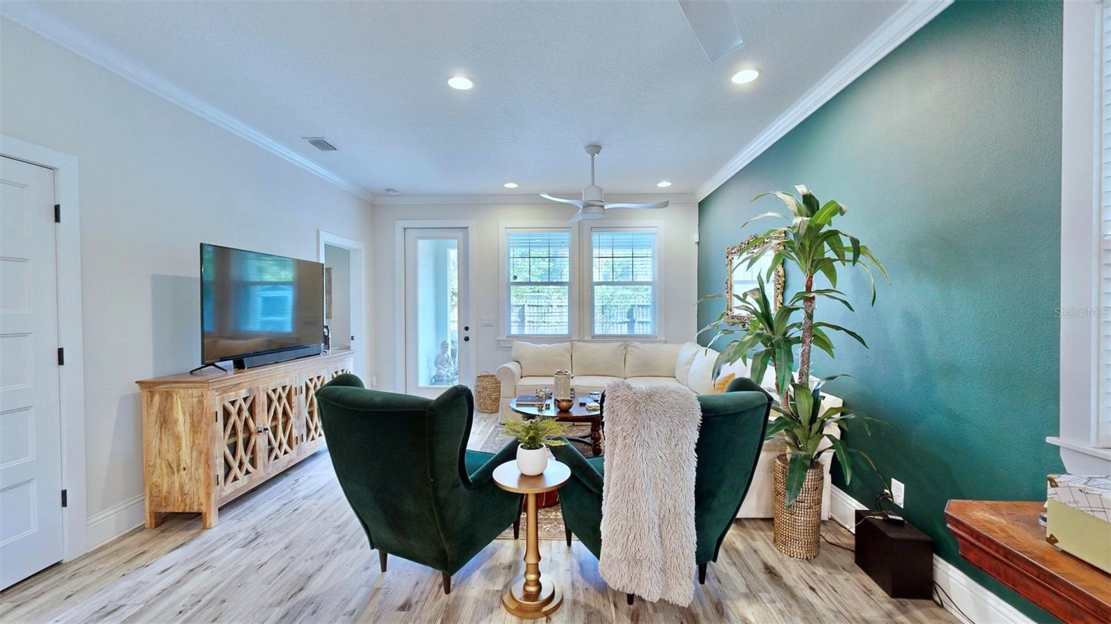 1518 E NORTH ST, TAMPA, FL, 33610