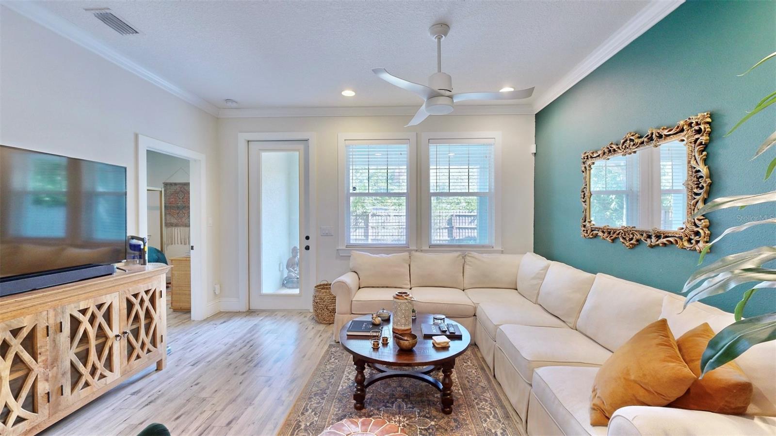 1518 E NORTH ST, TAMPA, FL, 33610