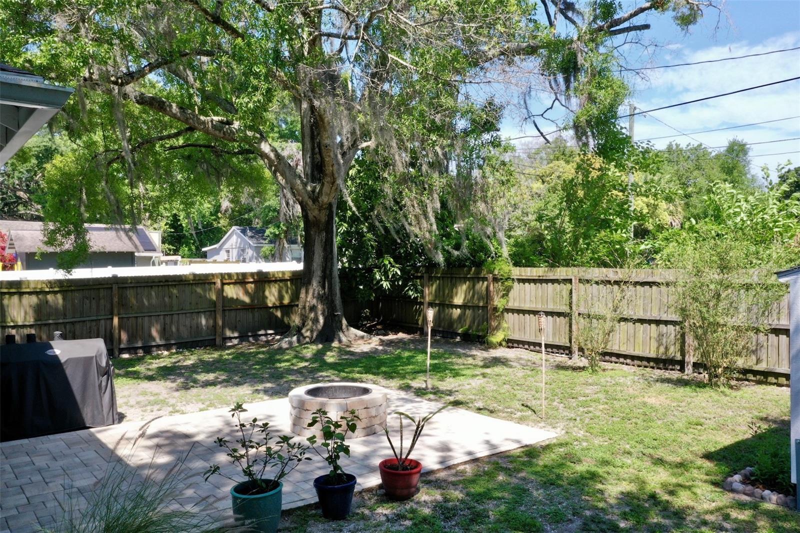 1518 E NORTH ST, TAMPA, FL, 33610