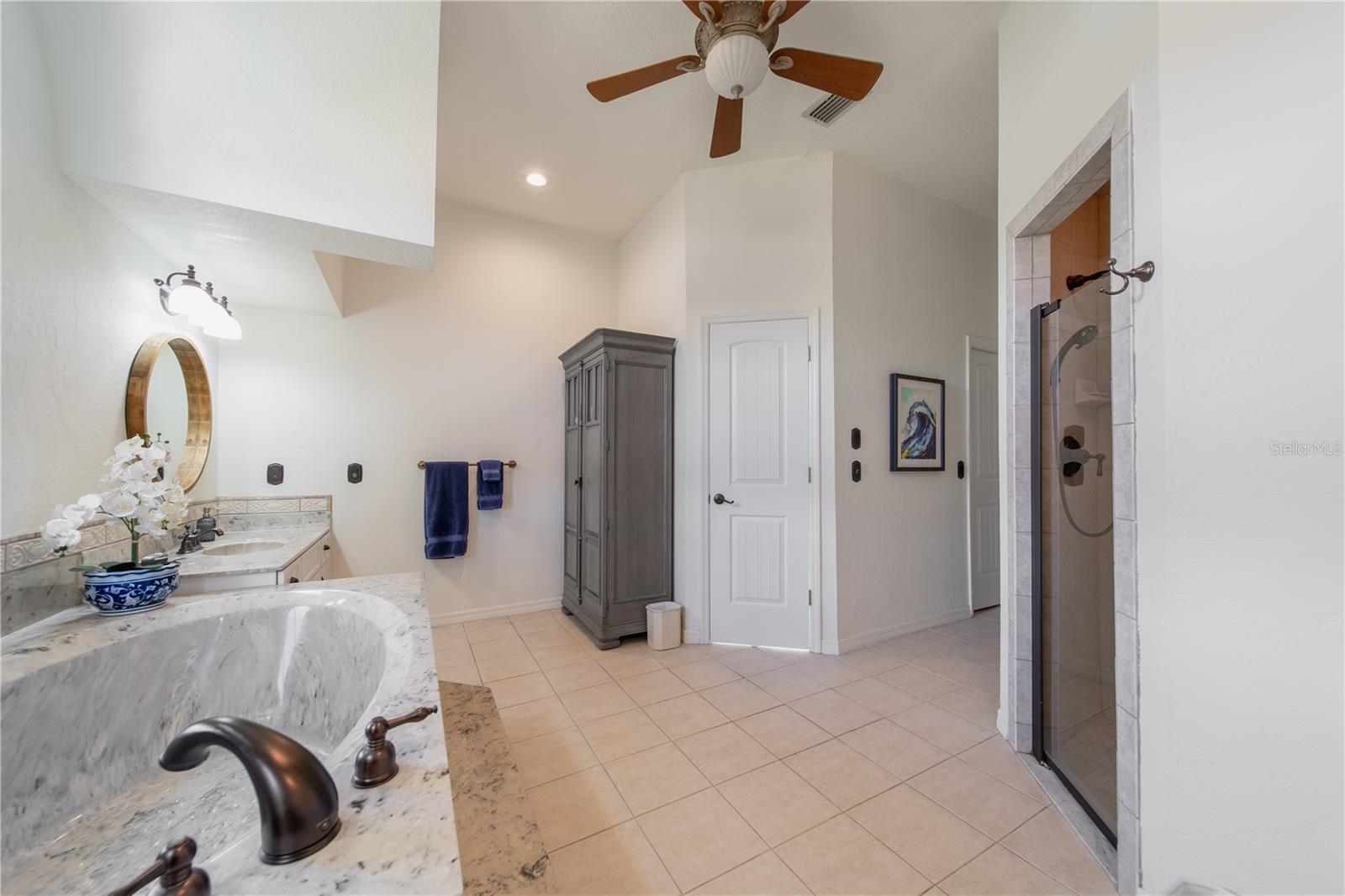 207 SANTAREM CIR, PUNTA GORDA, FL, 33983