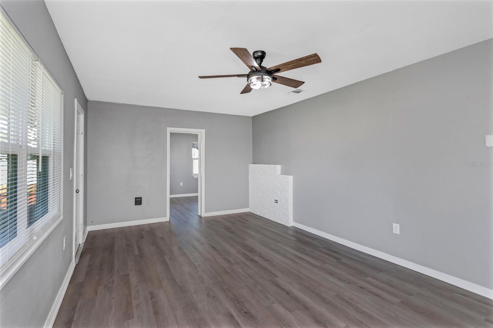 1202 S WALKER ST, PLANT CITY, FL, 33563