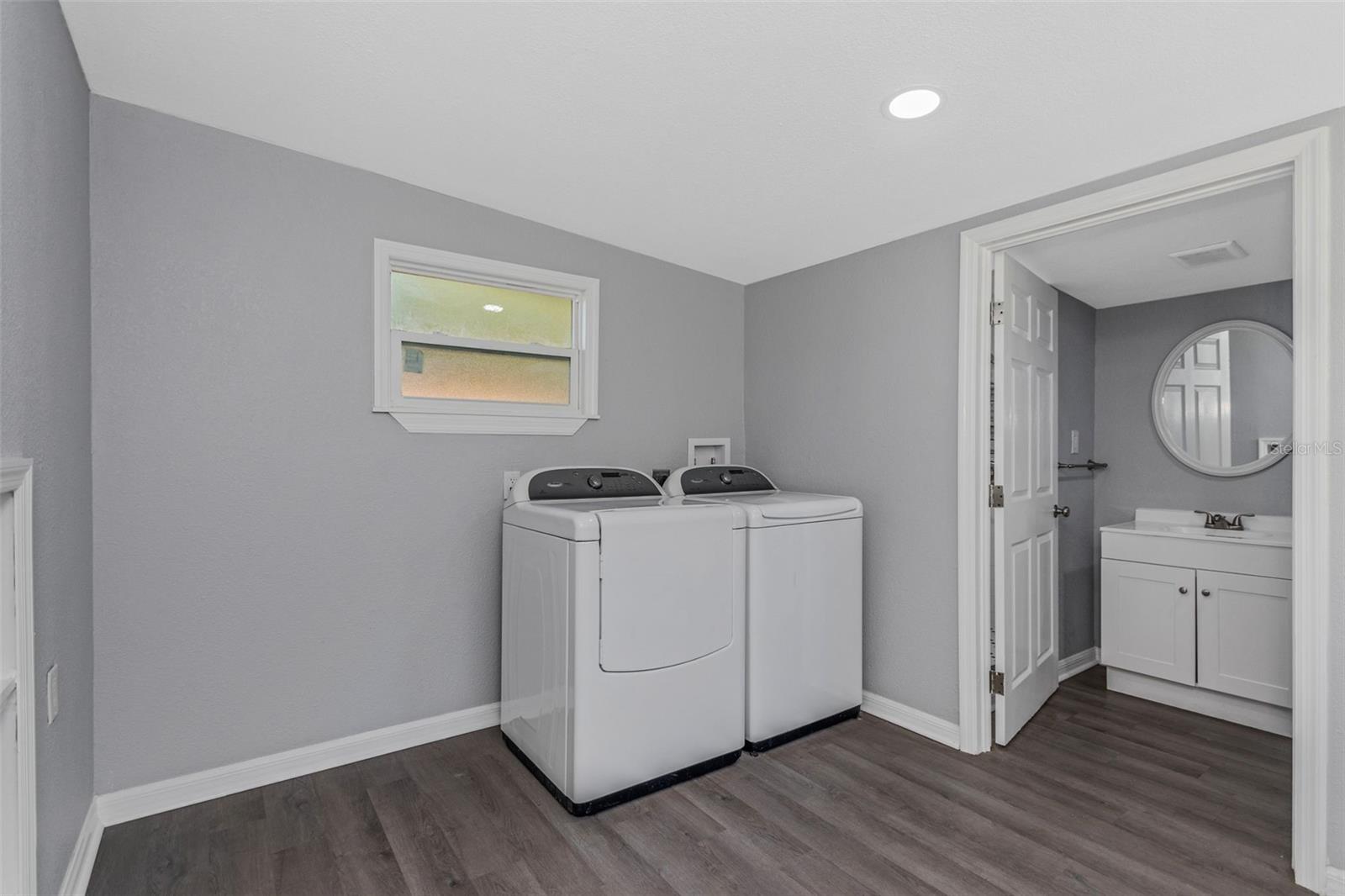 1202 S WALKER ST, PLANT CITY, FL, 33563