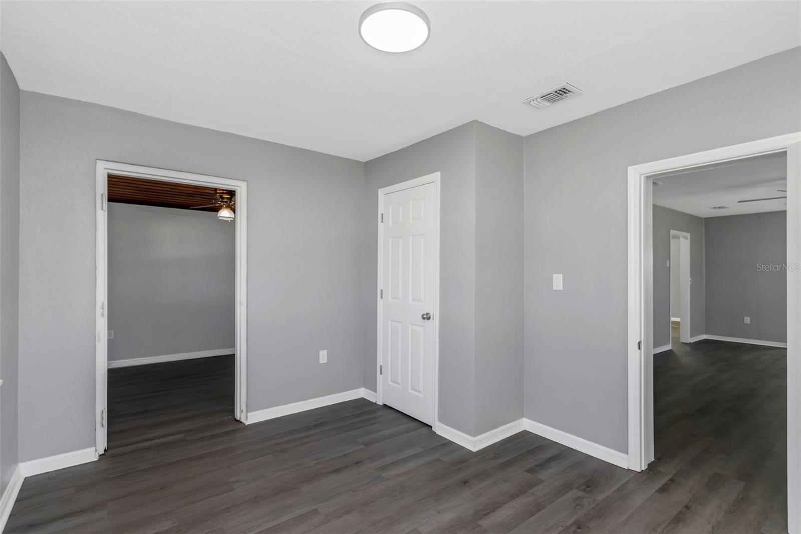 1202 S WALKER ST, PLANT CITY, FL, 33563