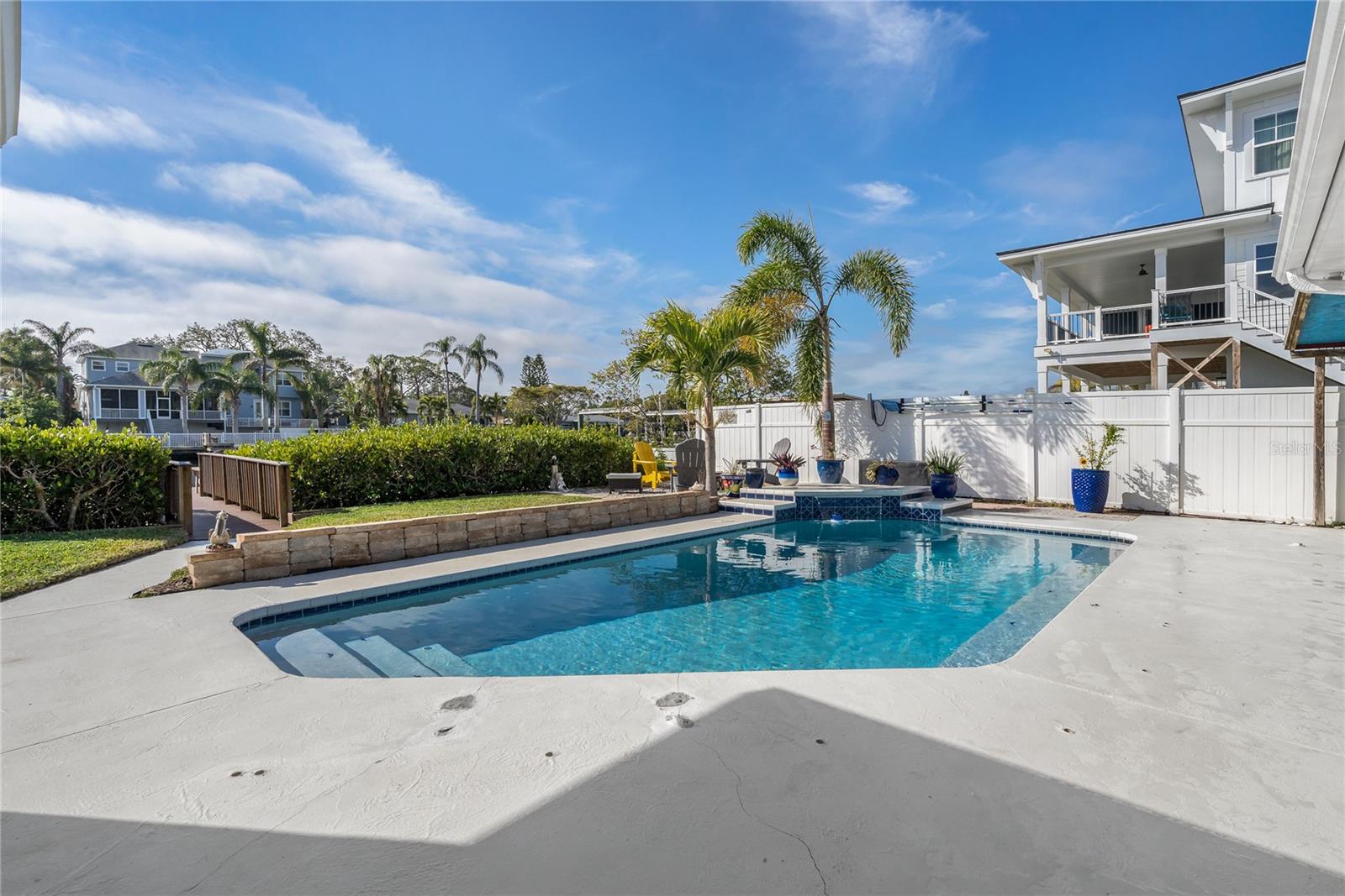 309 LAGOON DR, PALM HARBOR, FL, 34683