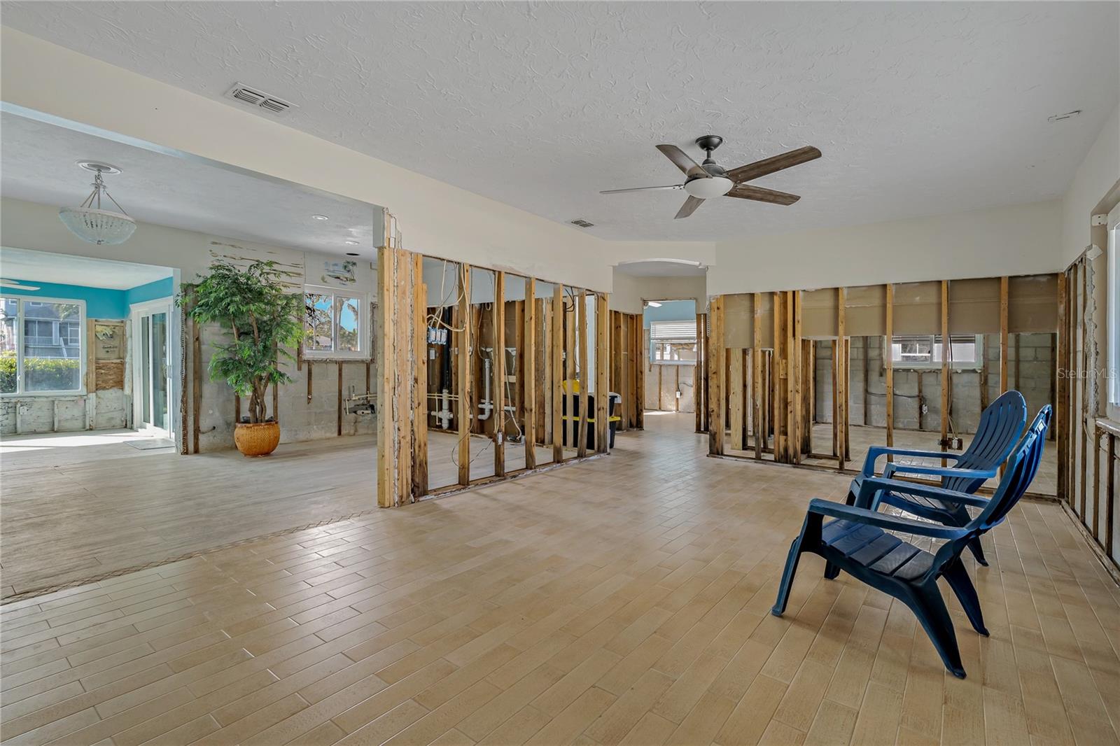 309 LAGOON DR, PALM HARBOR, FL, 34683