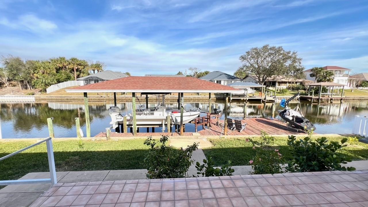 33 COLONIAL CT, PALM COAST, FL, 32137