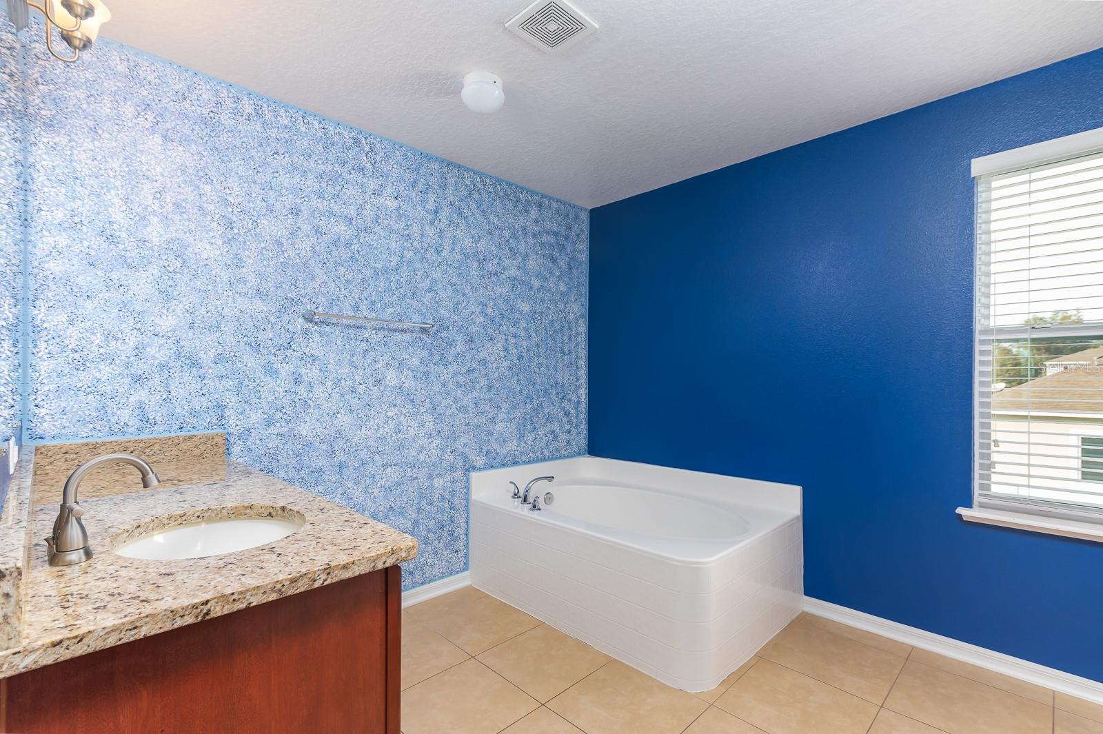24448 SW 8TH PL, NEWBERRY, FL, 32669