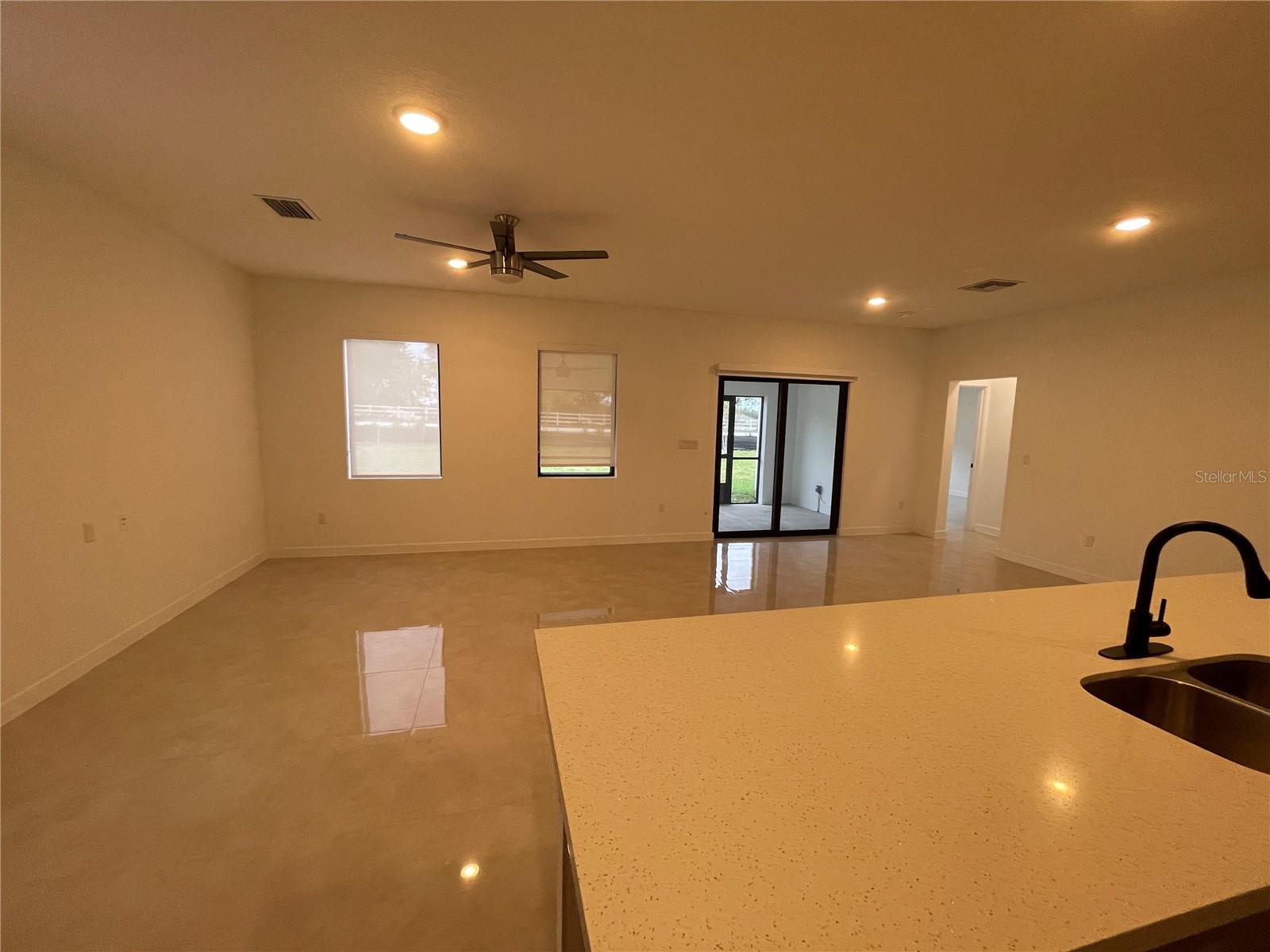 6402 CHORUS DR, MASCOTTE, FL, 34753