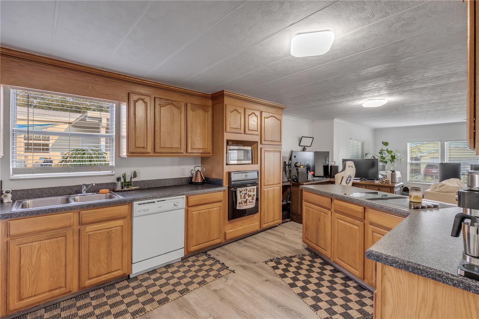135 LEWIS ST, EDGEWATER, FL, 32141