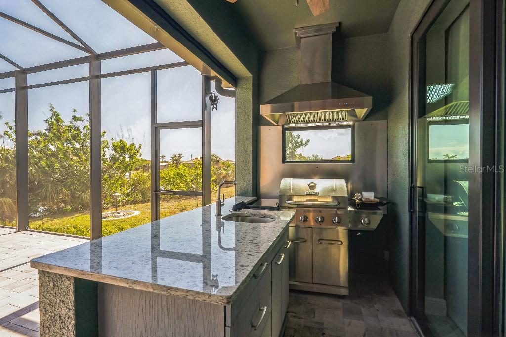 8304 ANTWERP CIR, PORT CHARLOTTE, FL, 33981