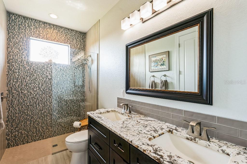 8304 ANTWERP CIR, PORT CHARLOTTE, FL, 33981