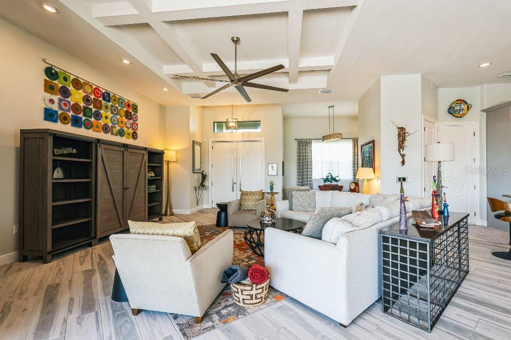 8304 ANTWERP CIR, PORT CHARLOTTE, FL, 33981