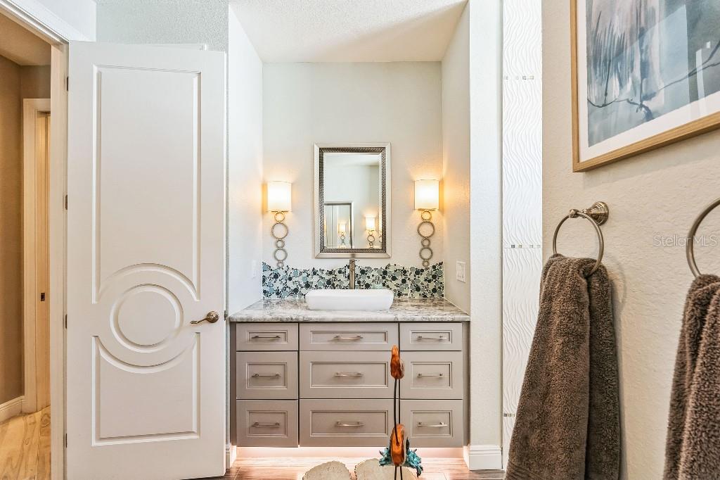 8304 ANTWERP CIR, PORT CHARLOTTE, FL, 33981