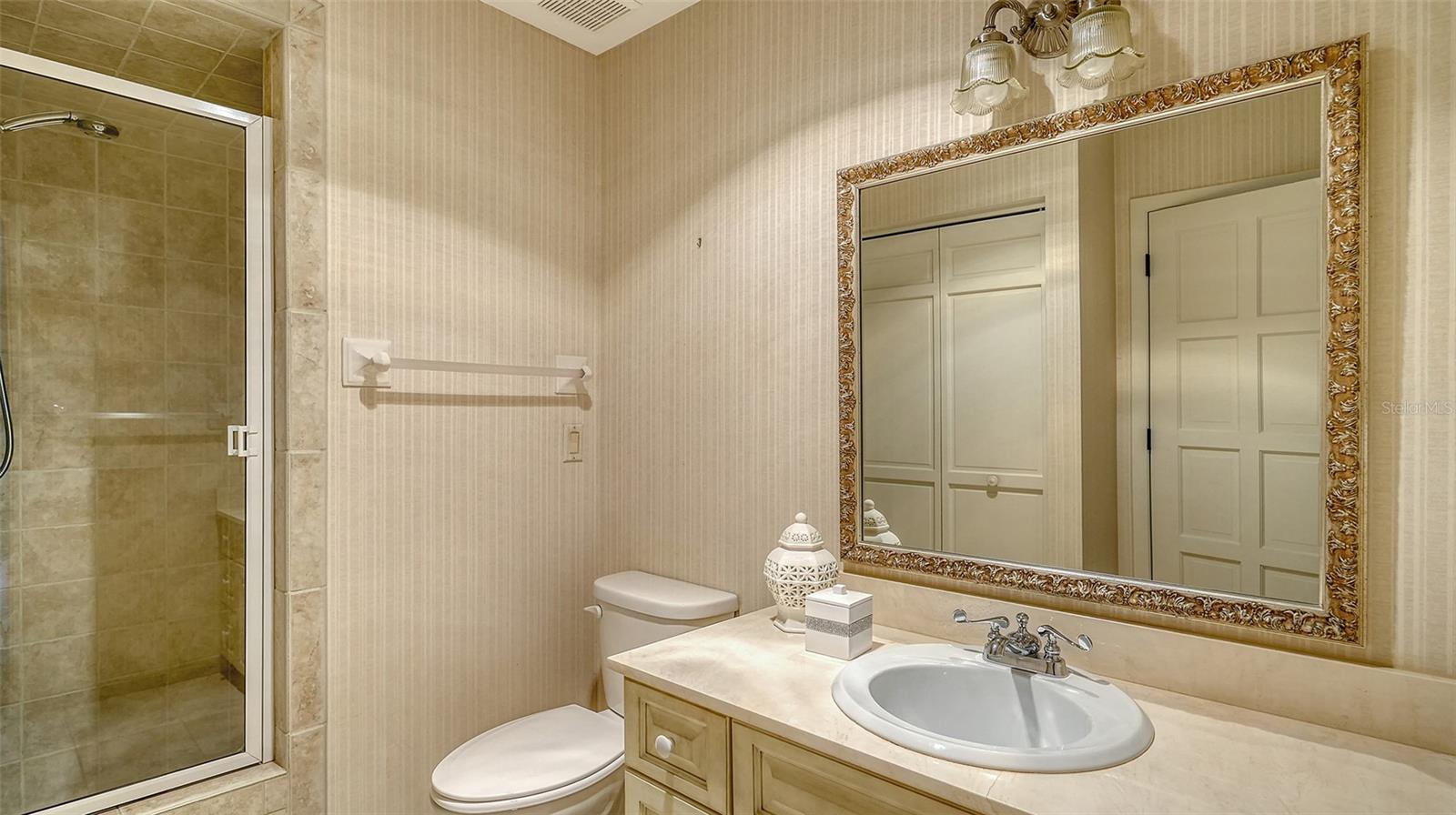 1423 KIMLIRA LN, SARASOTA, FL, 34231