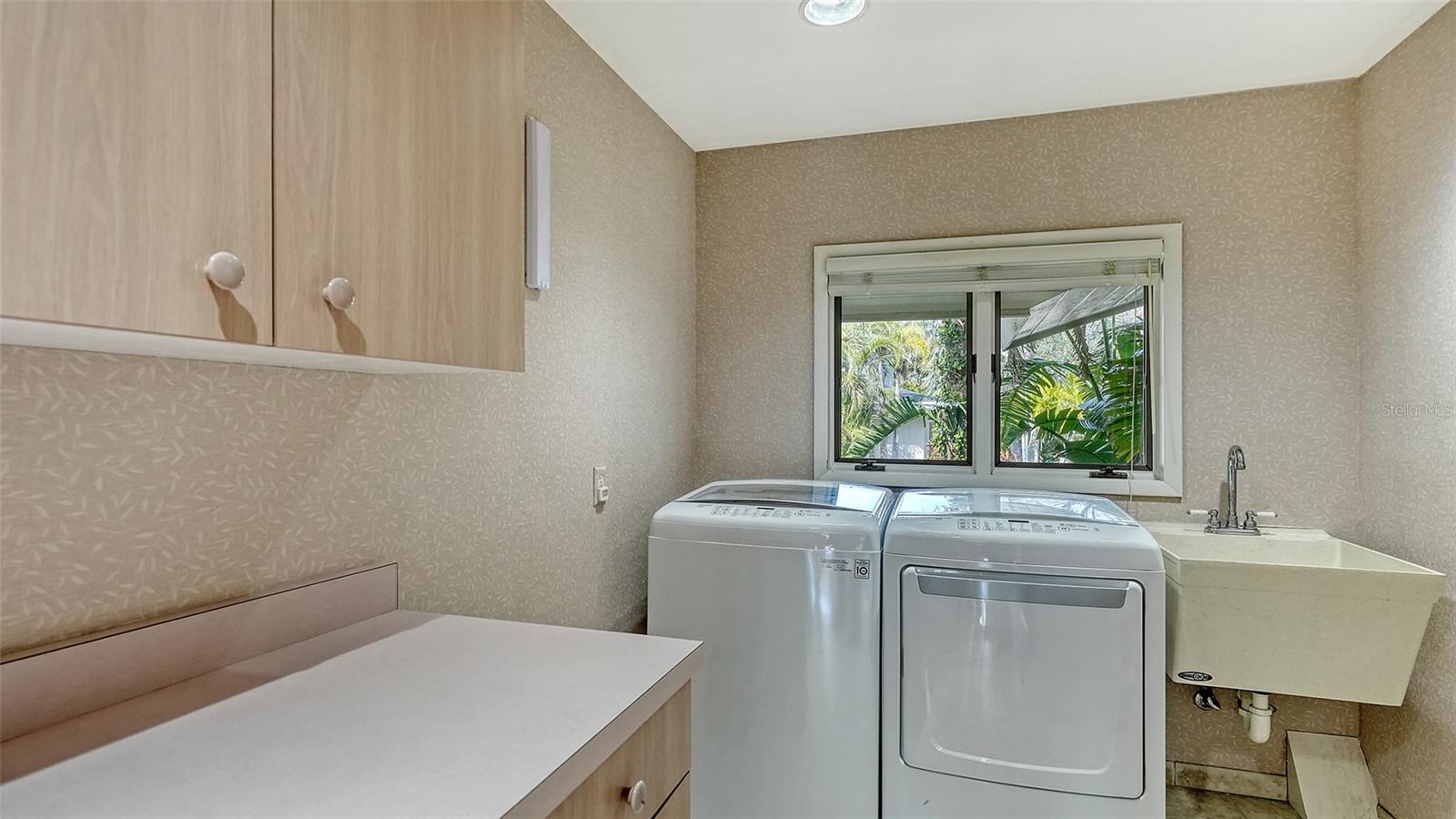 1423 KIMLIRA LN, SARASOTA, FL, 34231