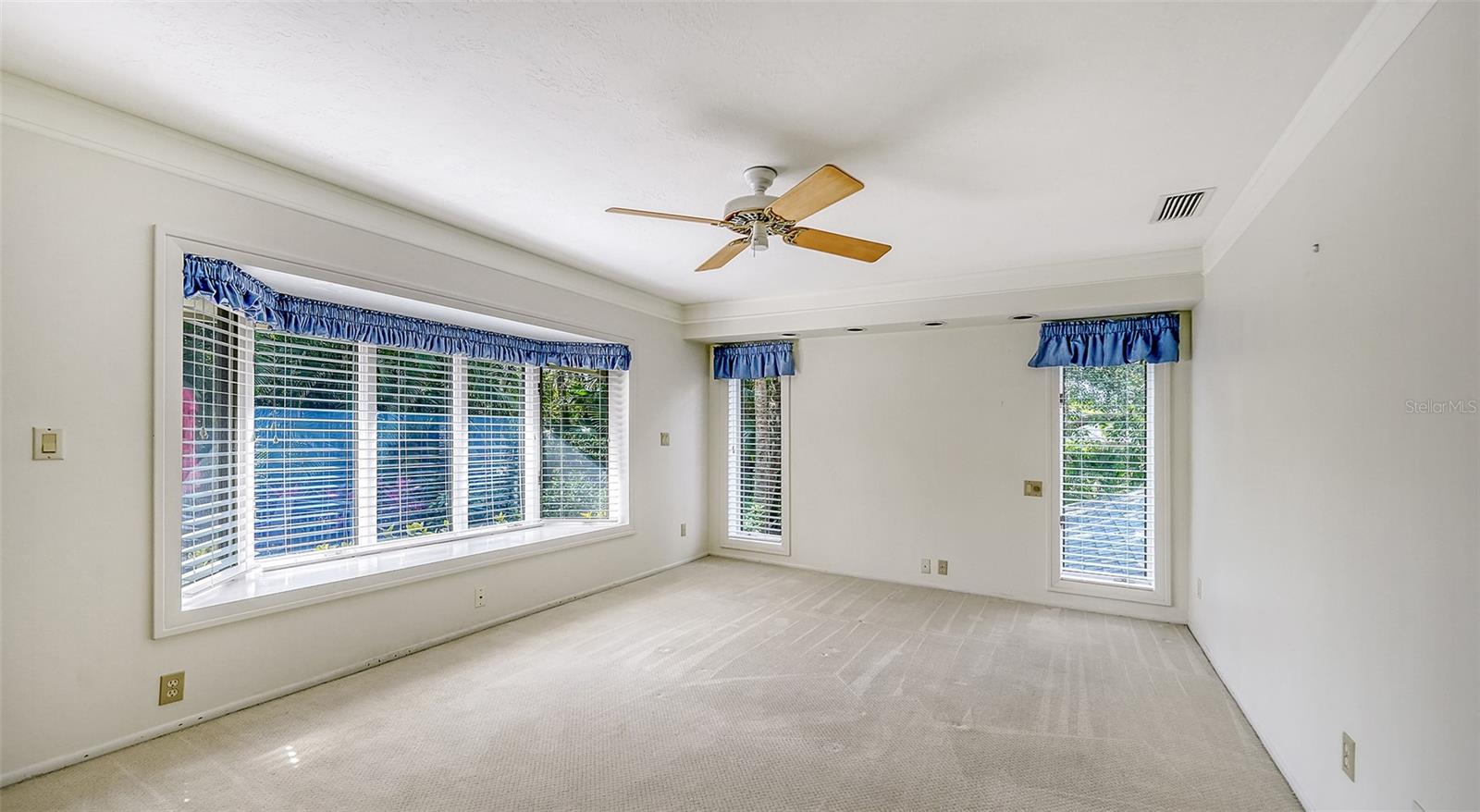 1423 KIMLIRA LN, SARASOTA, FL, 34231