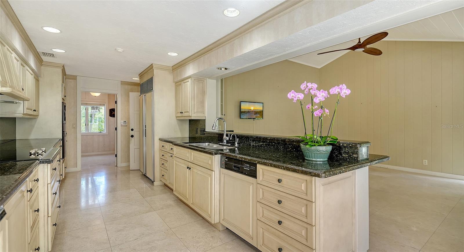 1423 KIMLIRA LN, SARASOTA, FL, 34231